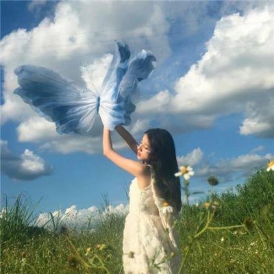 某影帝之子又出大瓜：恋爱脑怒怼网友，被批炫富，连日来